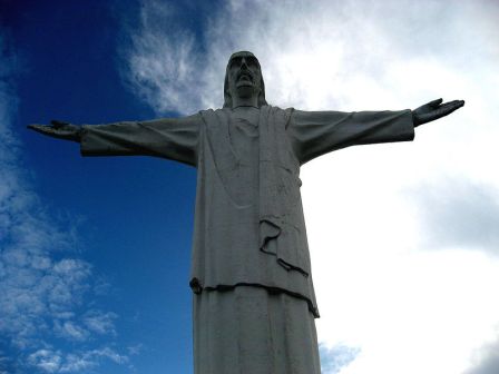 Jesus statue in Colombia